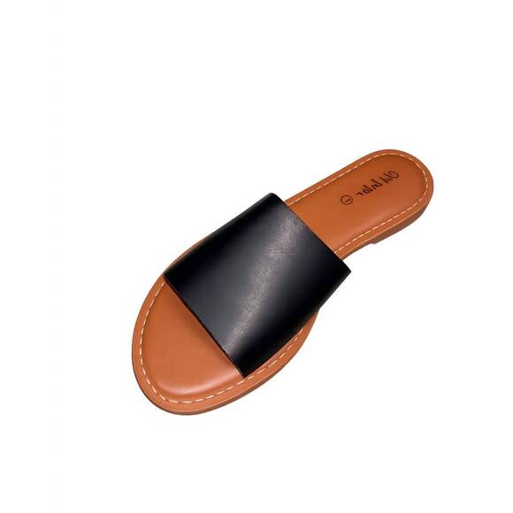 CUTTER & BUCK Shoes - NEW CUTTER & BUCK women's lola sandal in black